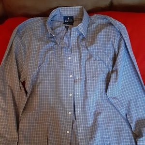 A long sleeve dress shirt